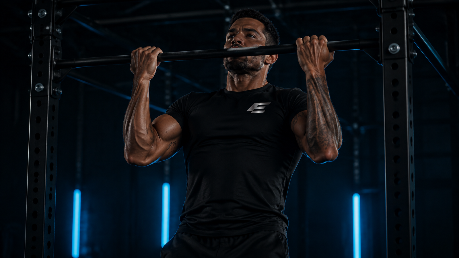 Pharma ELMT athlete training with battle ropes